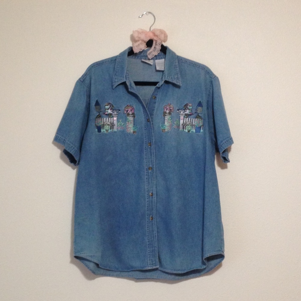 Bobbie Brooks Chambray Denim Button-up Shirt w/ Birdhouse & Garden Embroidery